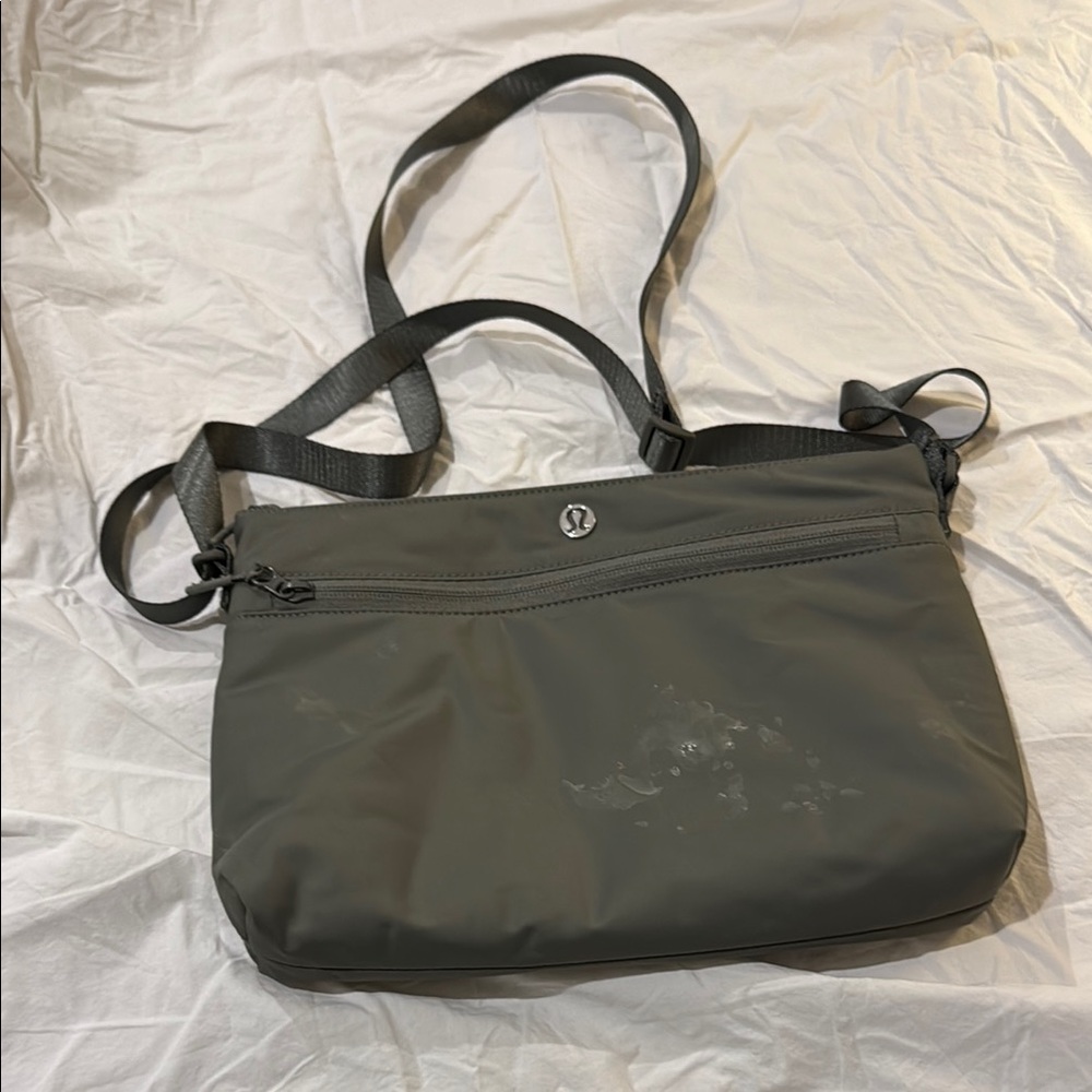 Lululemon Sage Crossbody Bag